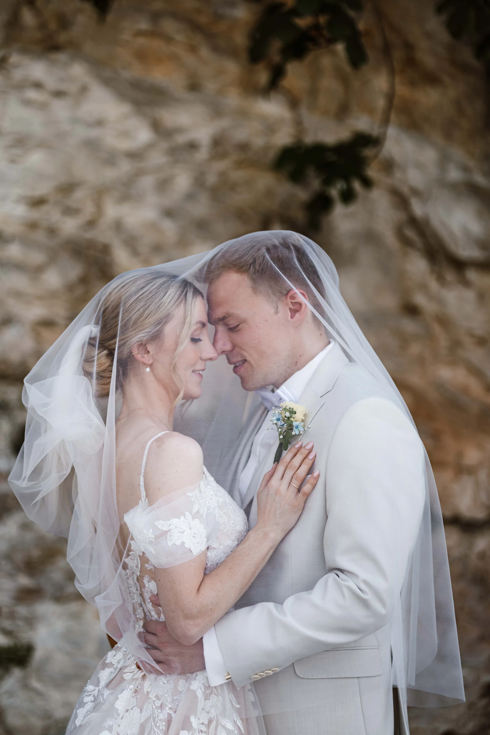 Brautpaar bei seiner Hochzeit am Gardasee